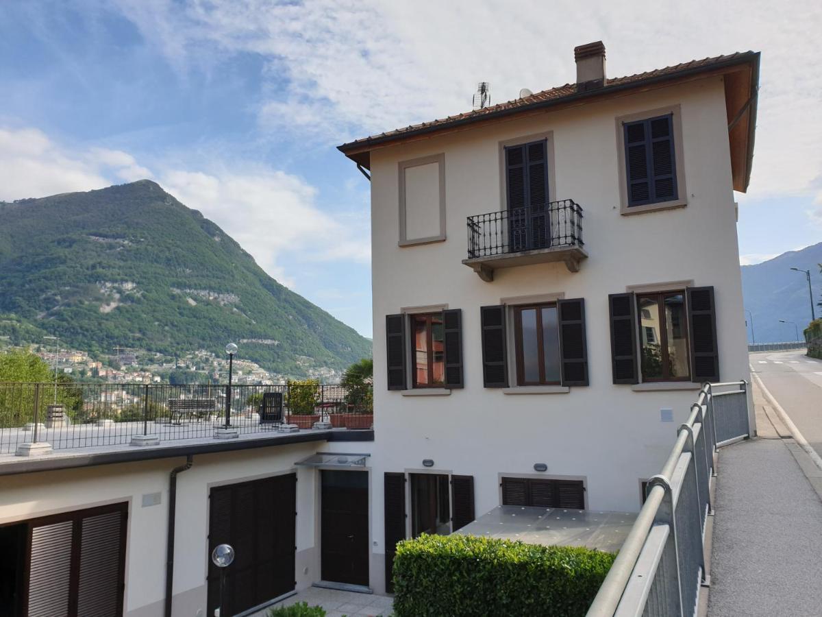 Voi Da Noi Intero Appartamento Con Parcheggio Privato Torno Luaran gambar